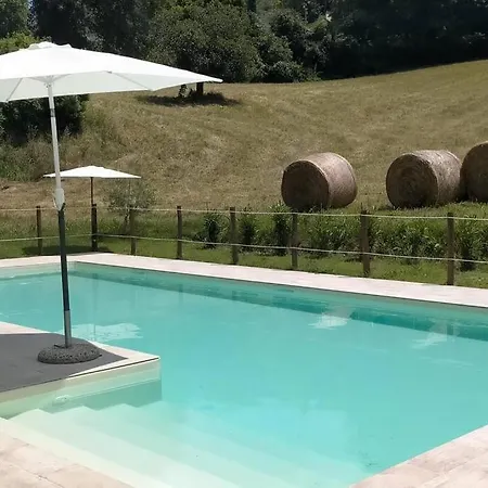 Casale I Melograni Villa *