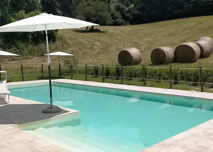 Casale I Melograni Villa *